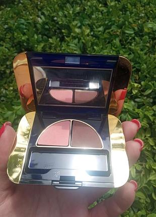 Продам оригинальные тени лт estee lauder