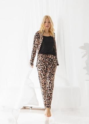 Женская вискозная пижама с майкой, комплект 3в1 nicoletta туречковая - леопардовый принт