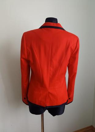 Фірмовий яскравий піджак червоний2 фото