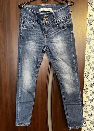 Джинси skinny