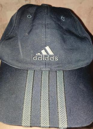 Летняя бейсболка adidas