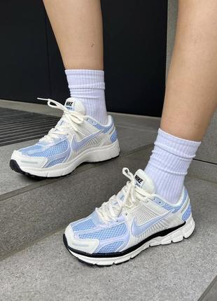 Розкішні жіночі кросівки nike zoom vomero sky blue блакитні з бежевим