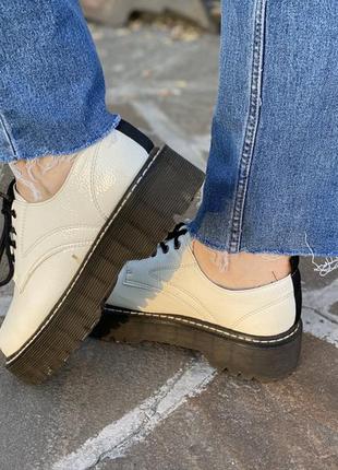 Женские белые броги/туфли (перчатки) на платформе10 фото