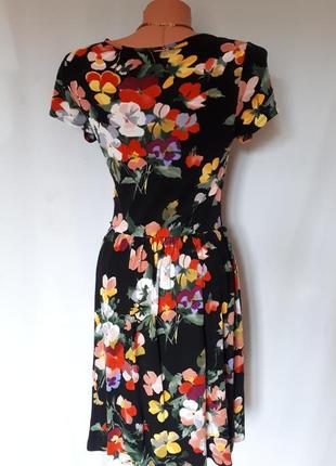 Цветочное висковье платье в цветы2 фото