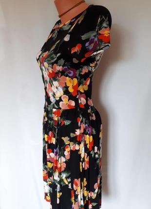 Цветочное висковье платье в цветы3 фото