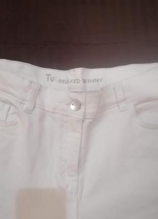 Стильные белые джинсы tu премиальная линейка. англия.5 фото