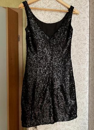 Сукня чорна обтягуюча в паєтки3 фото