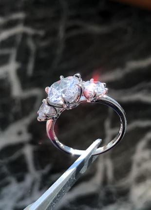 Кольцо серебро с натуральными цирконами позолота 18 карат2 фото