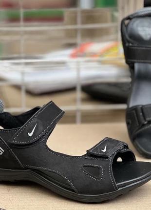 Подростковые кожаные сандалии nike для мальчика в спортивном стиле на 2-х липучках1 фото