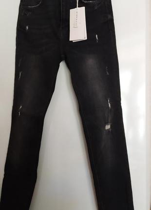 Нові чорні скіні-жіночі джинси zara із завищеною талією рваний низ1 фото