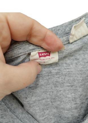 Футболка levis с v образным вырезом8 фото