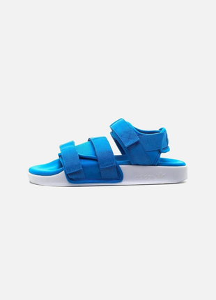 Adidas adilette sandal navi blue.