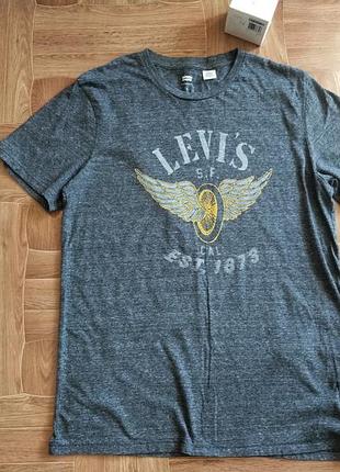 Футболка levis