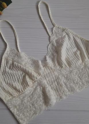Білий мереживний топ на р.50-52