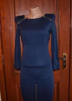 Сукня натуральна  футляр з замками