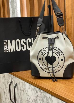 Сумка белая женская в стиле moschino сумка москино клатч кросс-боди