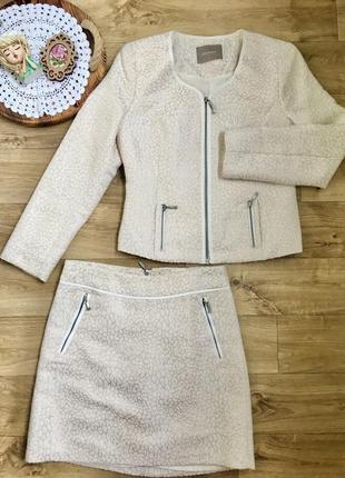 Костюм orsay пиджак и юбка 36 s, молочный с пудрой, на молнии, нарядный, праздничный1 фото