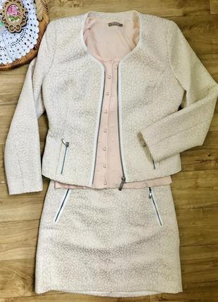 Костюм orsay пиджак и юбка 36 s, молочный с пудрой, на молнии, нарядный, праздничный