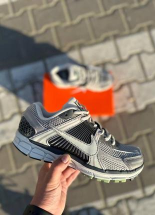 Кроссовки nike zoom vomero 5 grey8 фото