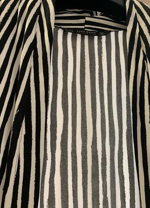 Zara накидка шикарная