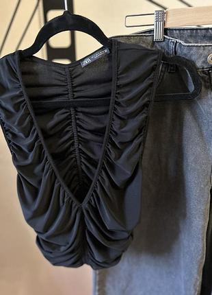 Топ со сборками zara