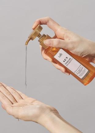 Глубокоочищающий шампунь с яблочным уксусом la'dor acv vinegar shampoo 150ml2 фото