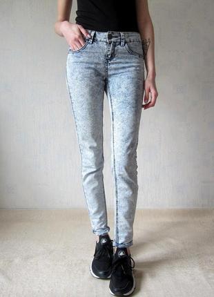 Трендовые джинсы варенки с высокой талией new look1 фото