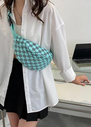 Клетчатая удобная банашка