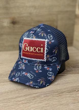 Бейсболка в стиле gucci