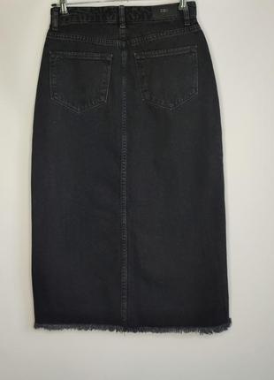 Женская джинсовая юбка миди серая4 фото