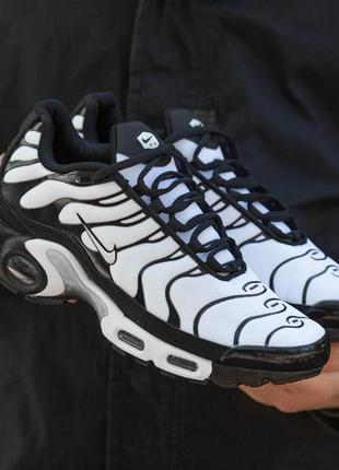 Чоловічі кросівки nike air max plus tn+ white black 44
