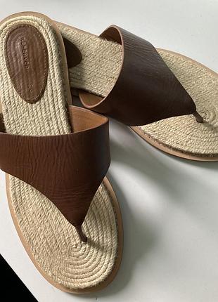 Продам кожаные шлепанцы reserved 39 размер