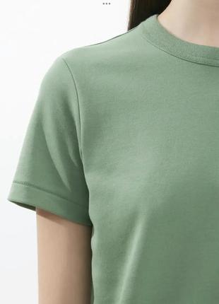 Uniqlo футболка базова u3 фото