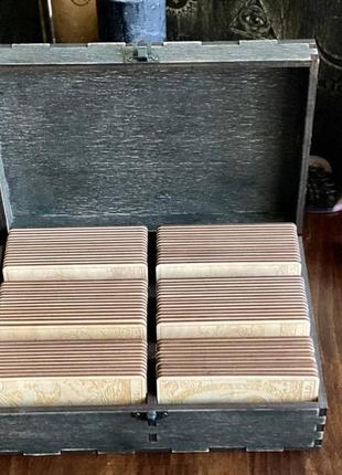 Колода з 78 карт таро, дерев'яна колода таро з індивідуальним гравіюванням райдера-уейта-сміту3 фото