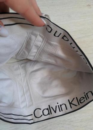 Спортивный двусторонний топ от calvin klein5 фото