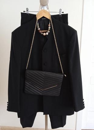 Просто шикарный пиджак.made in query