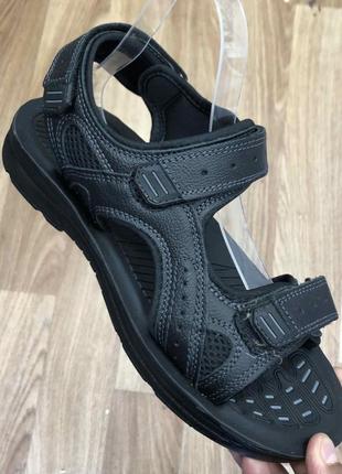 Сандалі підліткові та чоловічі шкіряні