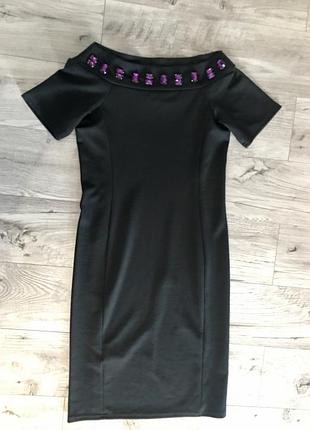 Чорна сукня на m-l, тканина тягнеться,камені горять