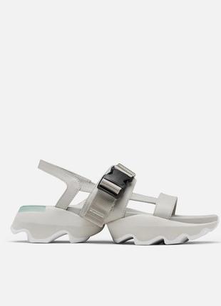 Босоніжки sorel kinetic™ impact sling sporty sandal