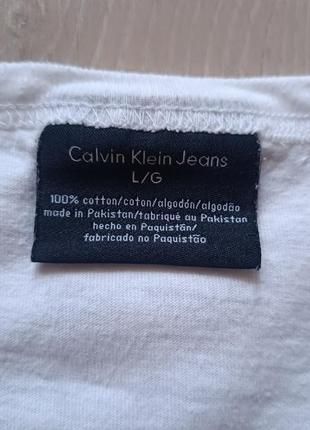 Футболка calvin klein jeans размер l, состояние хорошее5 фото