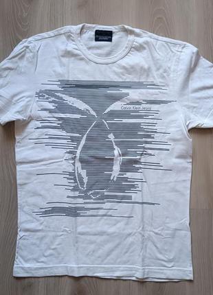 Футболка calvin klein jeans размер l, состояние хорошее
