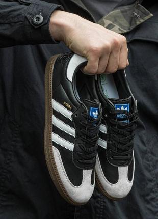 Кроссовки adidas samba