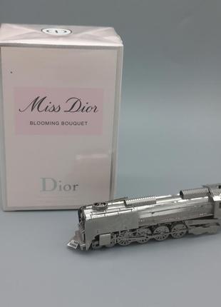 Miss dior blooming bouquet