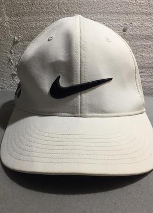 Бейсболка nike