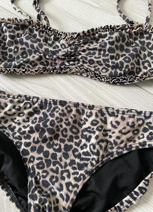Купальник леопардовый подростковый с рюшами разделительный2 фото