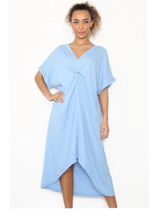 Плаття ніжно-блакитне жатка длине міді бохо шинно оверсайз італія.