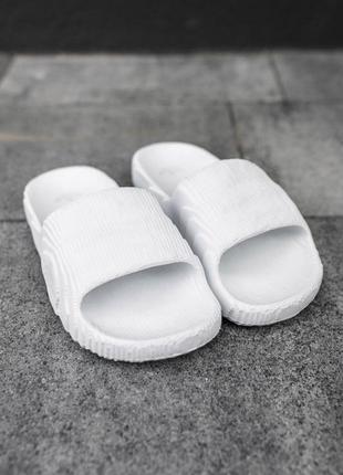 Белые летние мужские спортивные тапочки шлёпанцы adidas6 фото