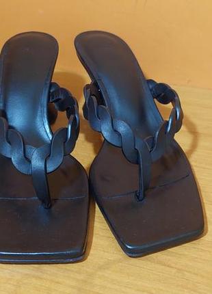 Жіночі шльопанці hazy