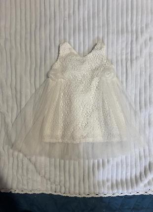 Очень красивое платье на крестообразное или праздник