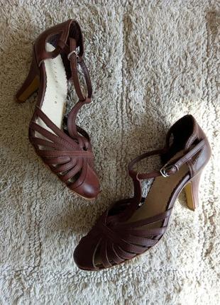 Нові коричневі шкіряні босоніжки, туфлі шкіра від stylesnob3 фото